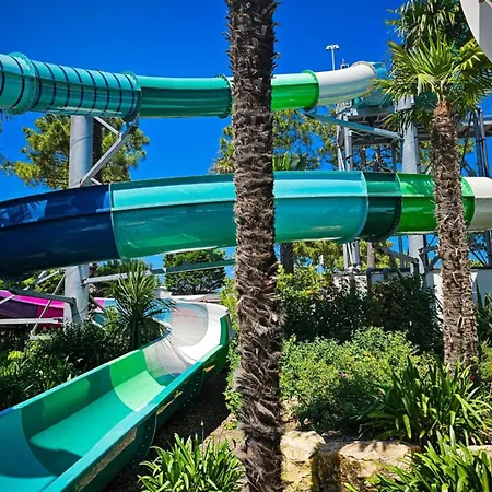 Mobil Confortable Avec Terrasse Pour 6 - Api-1-52-1194 营地 *