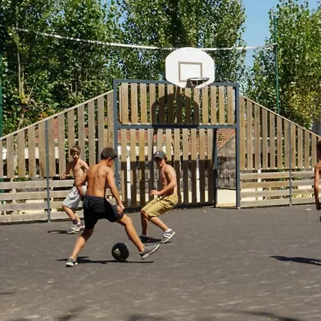 Mobil Confortable Avec Terrasse Pour 6 - Api-1-52-1194 营地 *