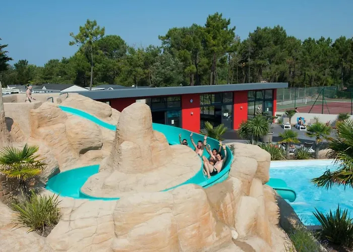 Campingplatz Mobil Confortable Avec Terrasse Pour 6 - Api-1-52-1194 *