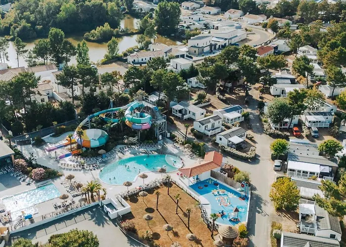 Mobil Confortable Avec Terrasse Pour 6 - Api-1-52-1194 Campingplatz Saint-Jean-de-Monts